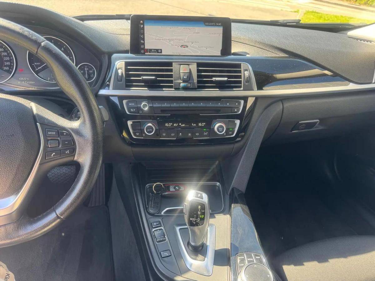 bmw-serie-3-318d-touring-2018-diesel-1995cc
