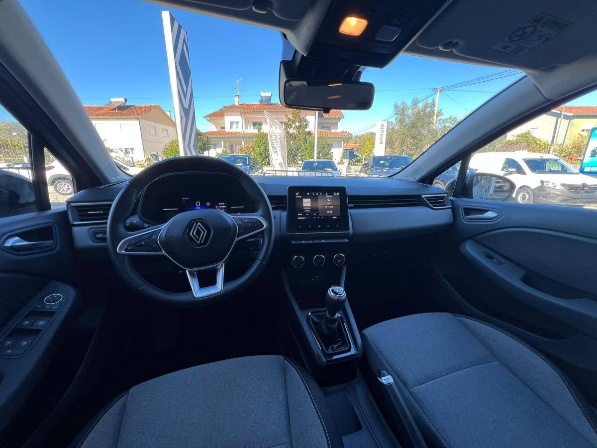 renault-clio-2024-diesel-1461cc