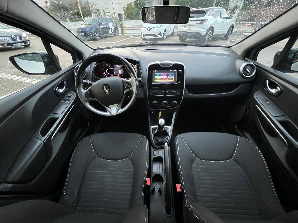 renault-clio-sport-tourer-2016-diesel-1461cc