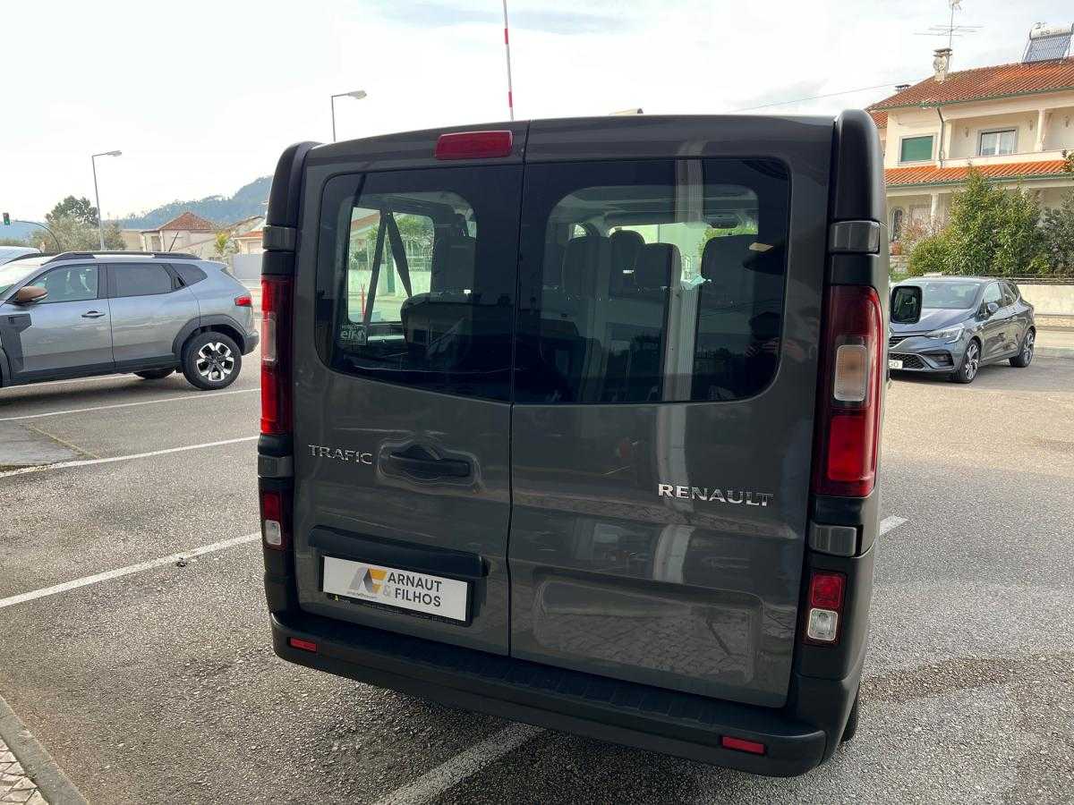 renault-trafic-2016-diesel-1598cc