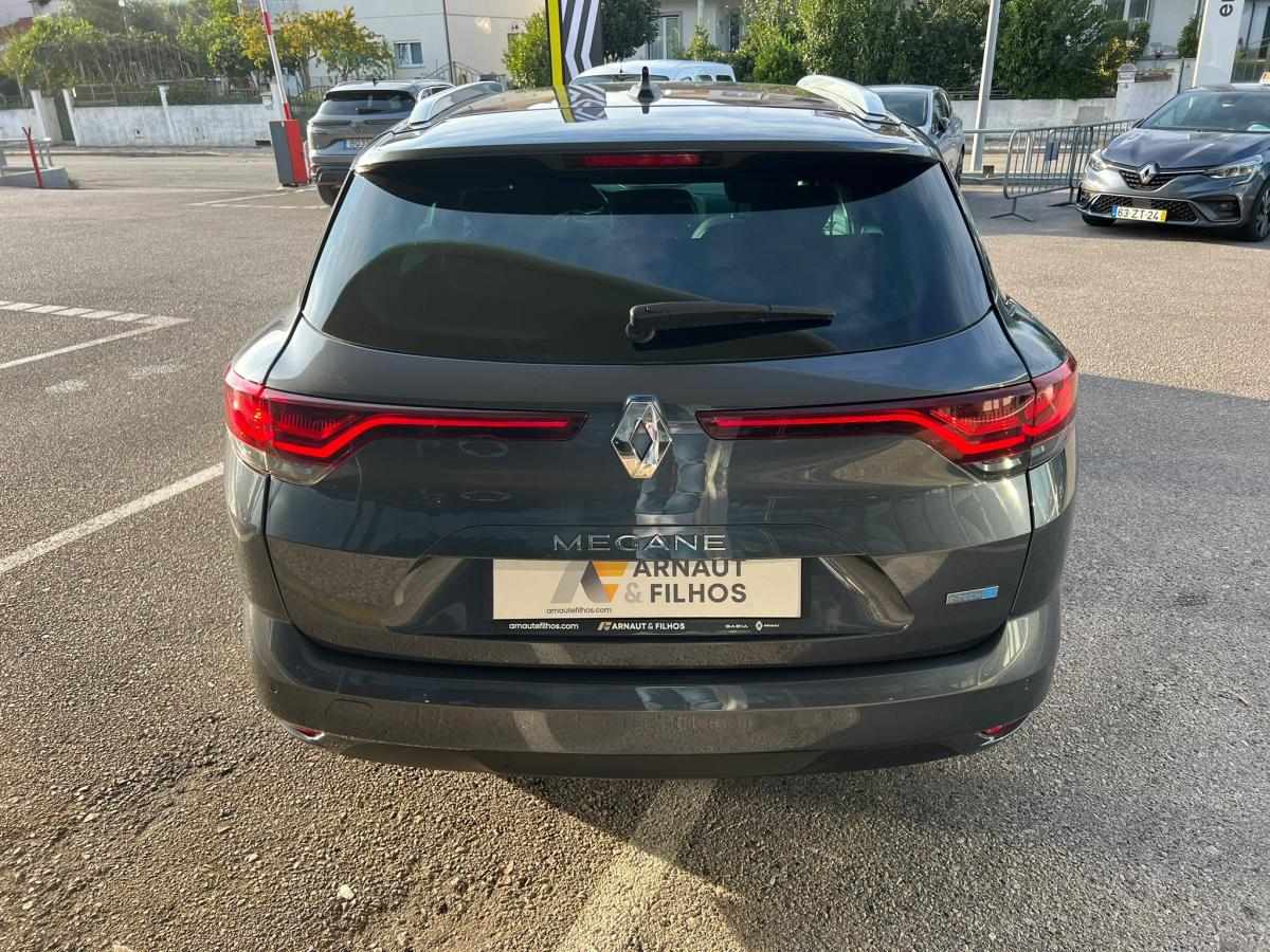 renault-megane-sport-tourer-2021-hibrido-a-gasolina-1598cc