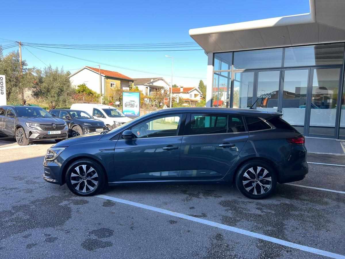 renault-megane-sport-tourer-2022-diesel-1461cc
