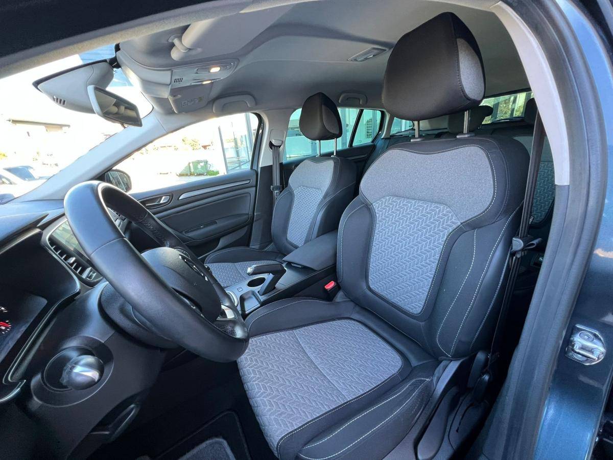 renault-megane-sport-tourer-2022-diesel-1461cc