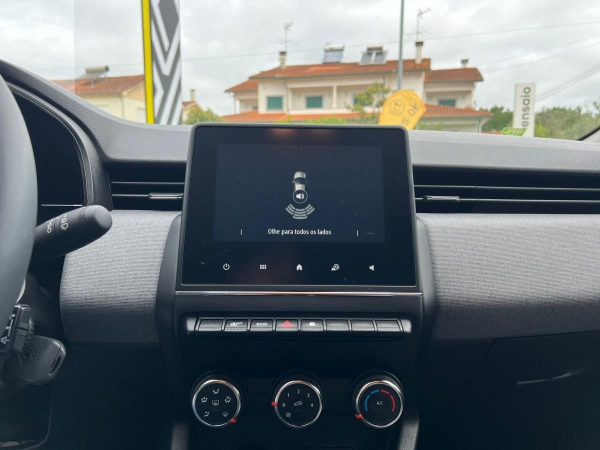 renault-clio-2024-gpl-999cc