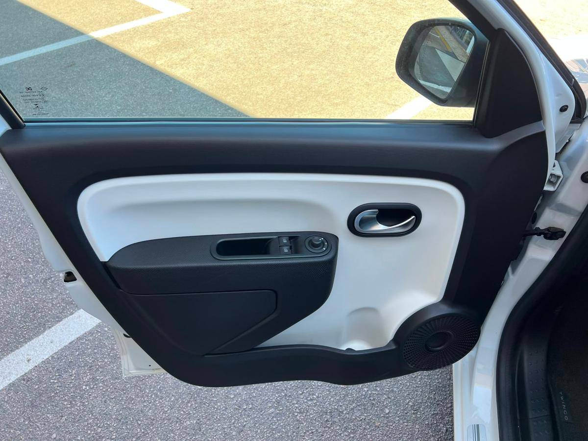 renault-twingo-2021-eletrico-500cc