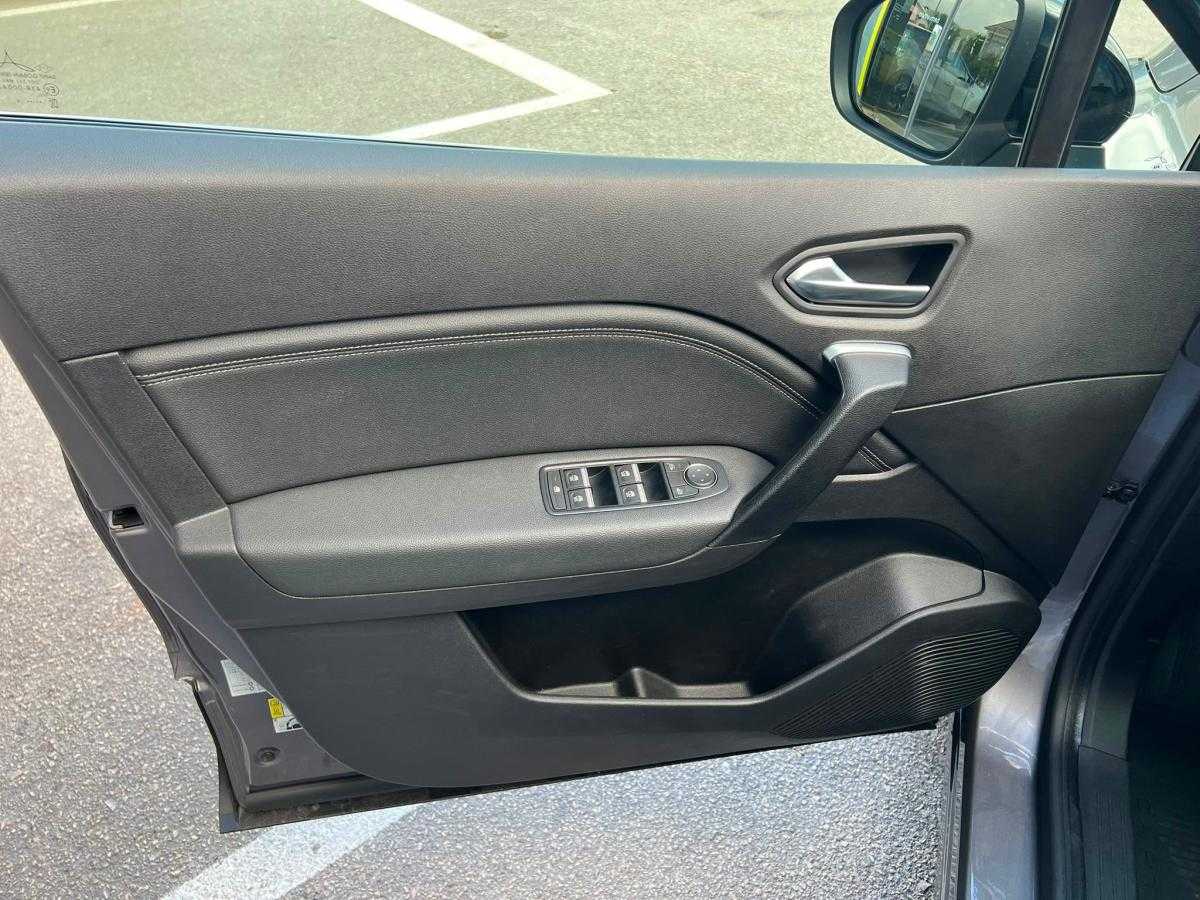 renault-captur-2023-gpl-999cc