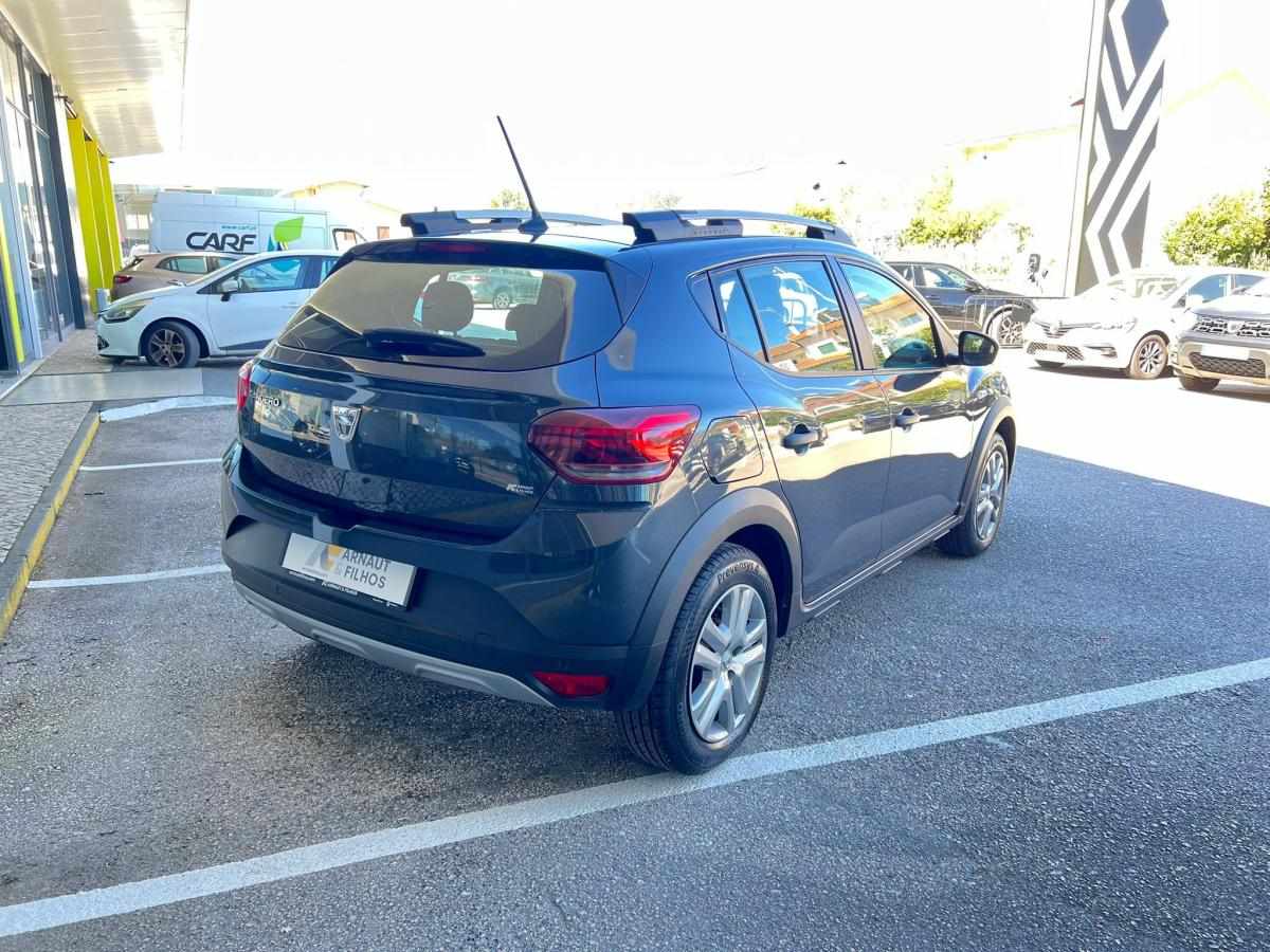 dacia-sandero-2022-gpl-999cc
