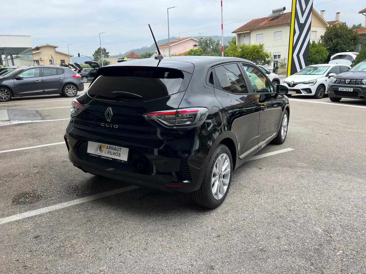 renault-clio-2024-gasolina-999cc