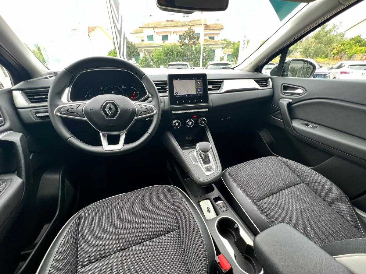 renault-captur-2023-hibrido-a-gasolina-1598cc