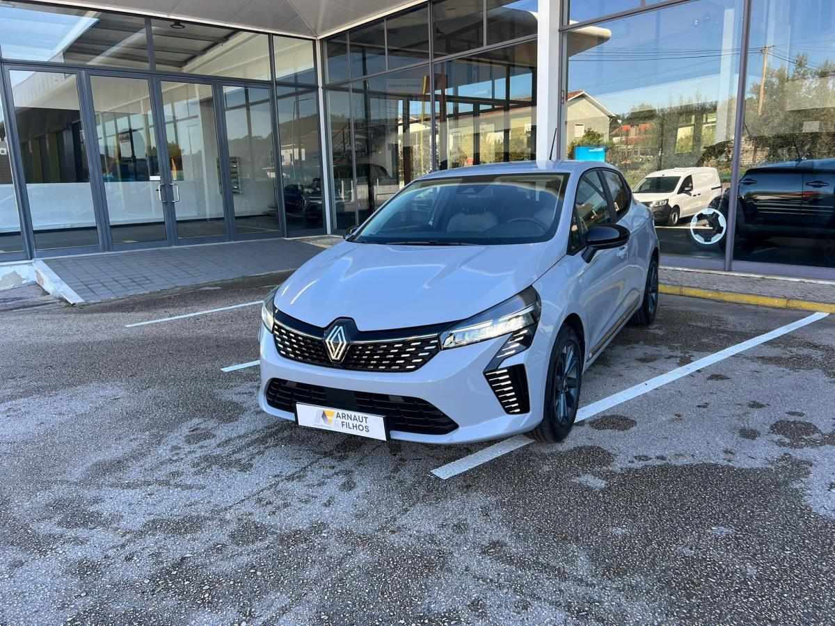 renault-clio-2024-diesel-1461cc