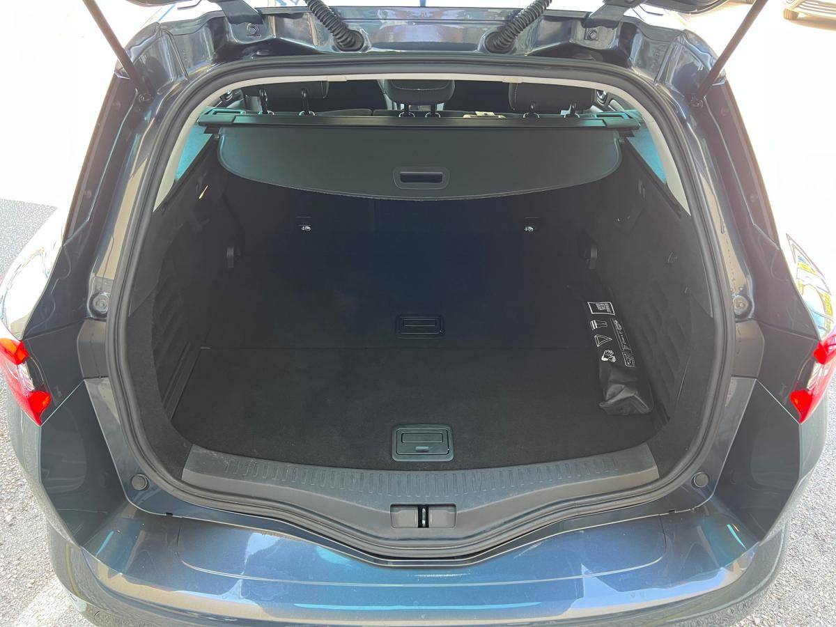 renault-megane-sport-tourer-2020-diesel-1461cc