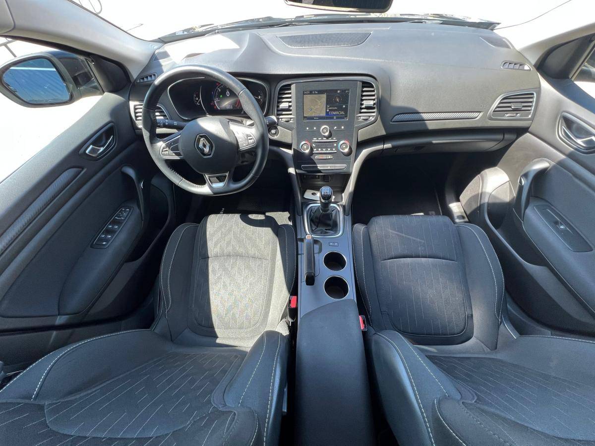 renault-megane-sport-tourer-2020-diesel-1461cc