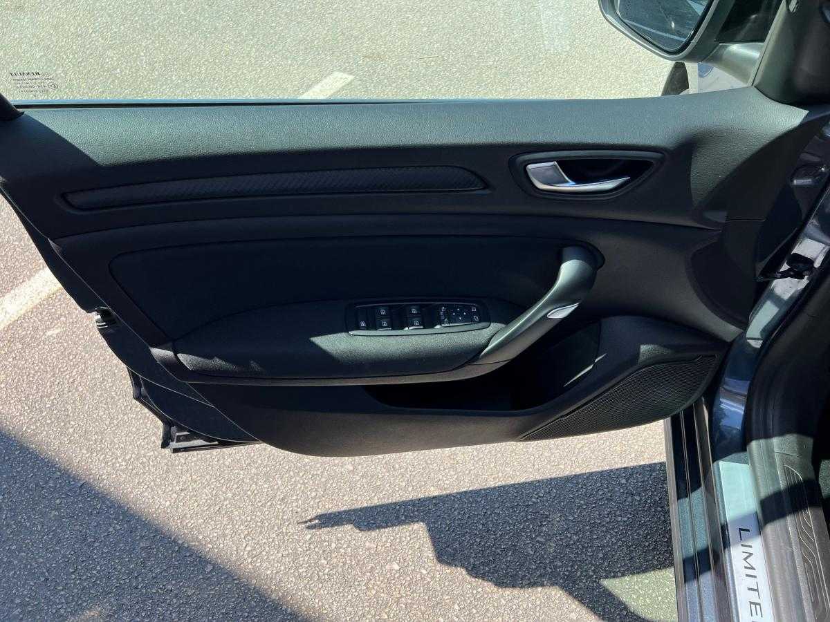 renault-megane-sport-tourer-2020-diesel-1461cc