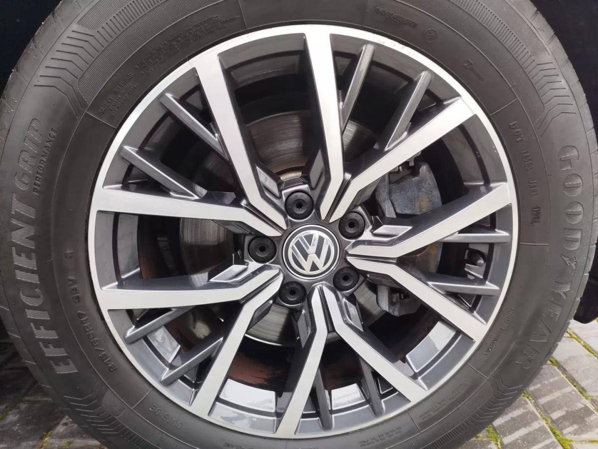 volkswagen-tiguan-allspace-2021-diesel-1968cc