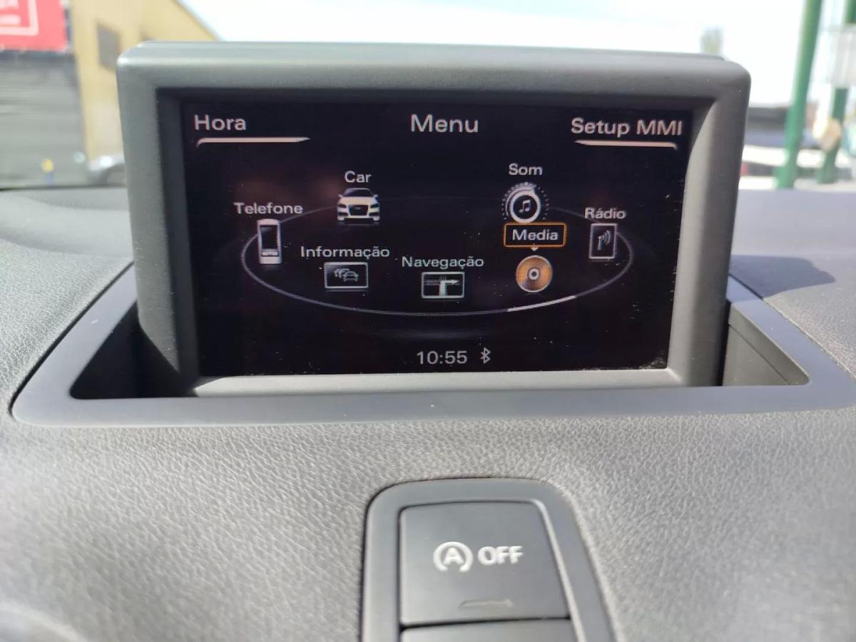 audi-a1-sportback-2013-diesel-1598cc