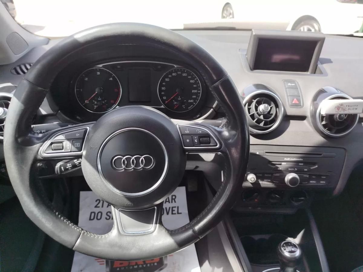 audi-a1-sportback-2013-diesel-1598cc