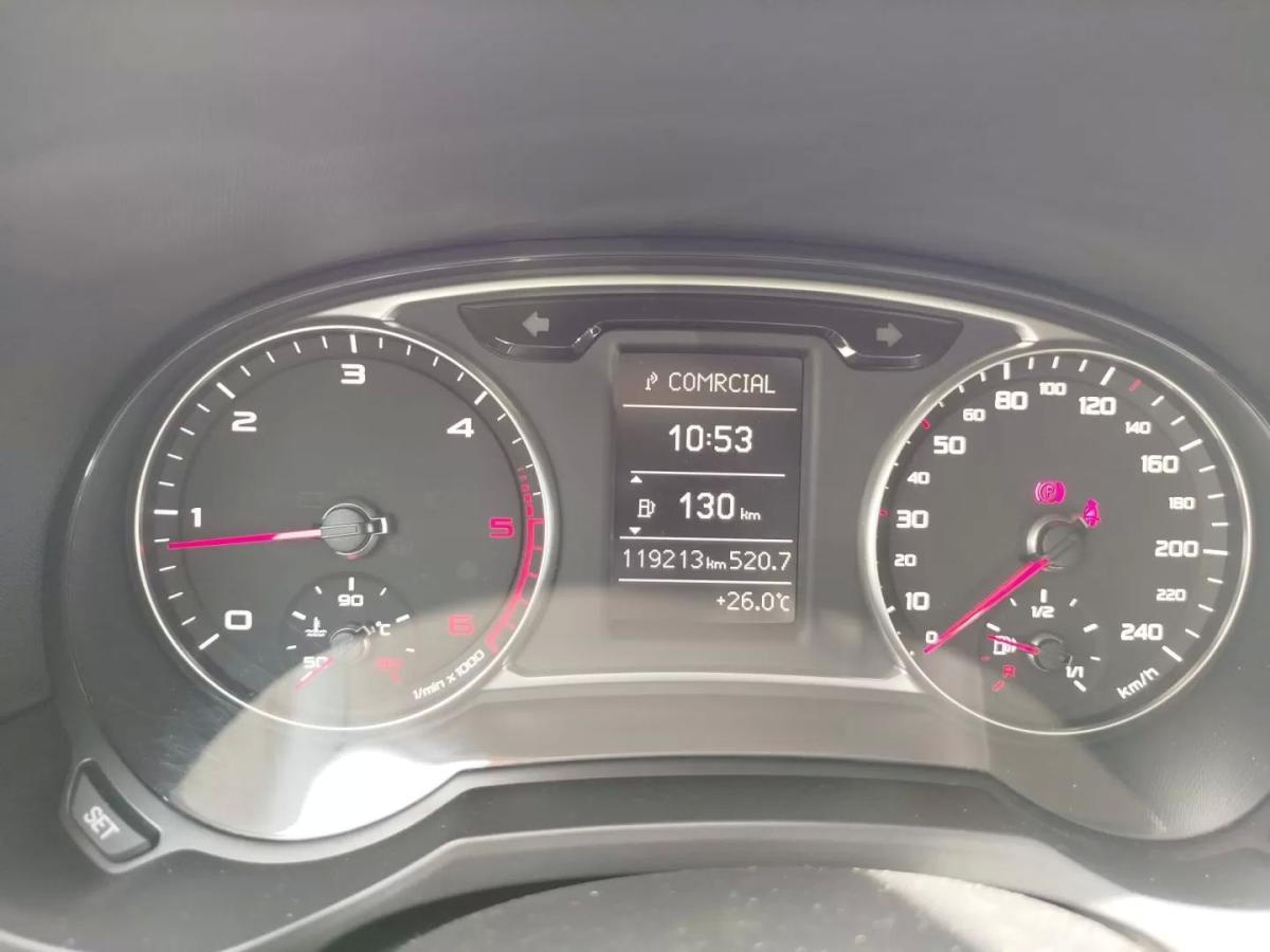 audi-a1-sportback-2013-diesel-1598cc