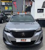 peugeot-2008-2023-gasolina-1199cc