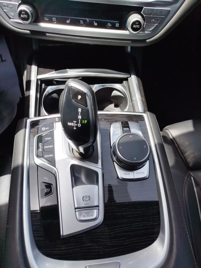 bmw-serie-7-2019-diesel-1995cc