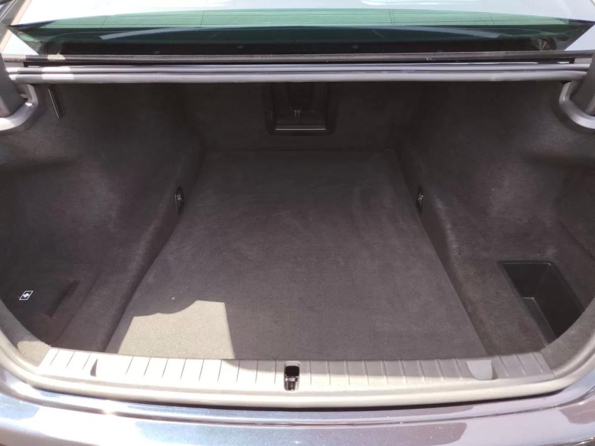 bmw-serie-7-2019-diesel-1995cc
