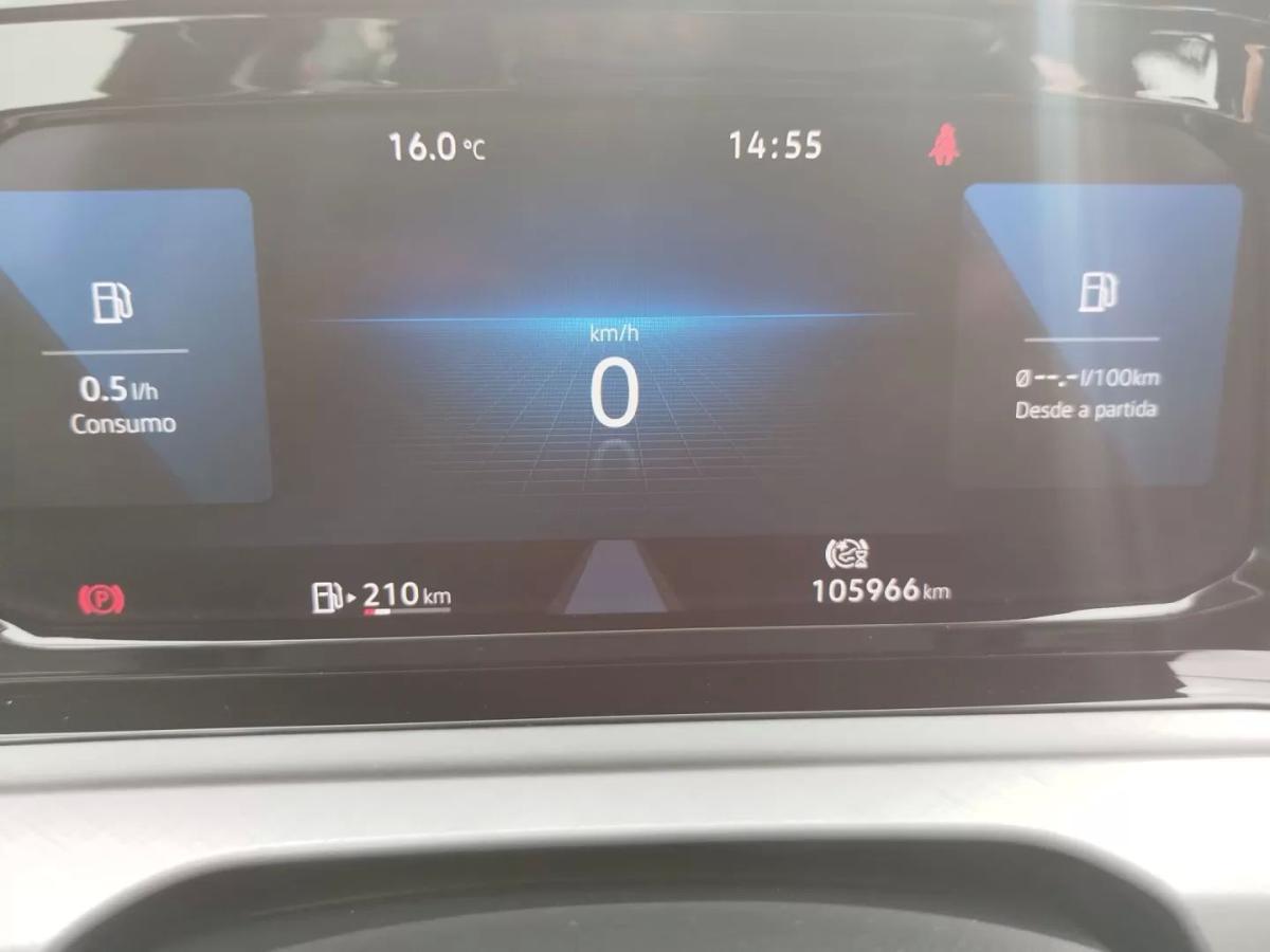 volkswagen-golf-variant-2022-diesel-1968cc