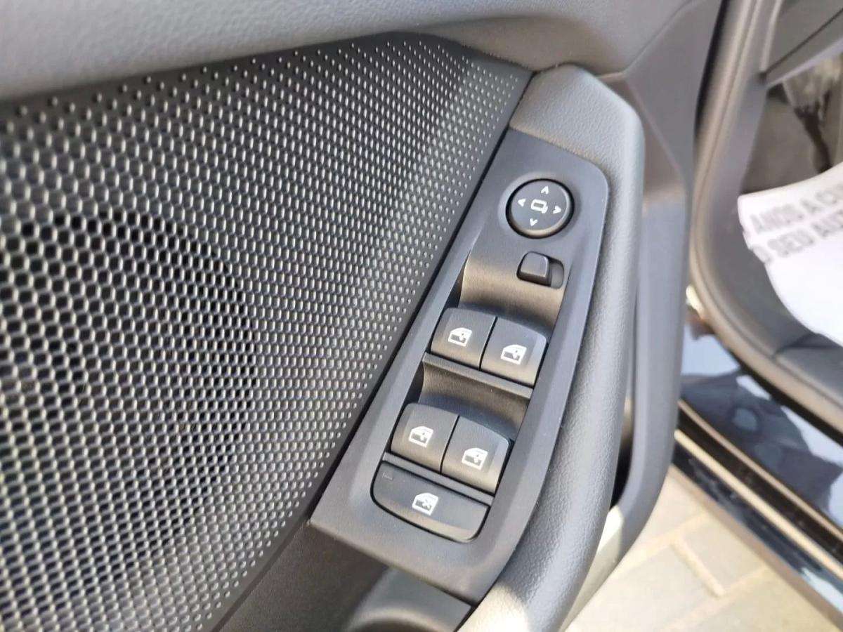 bmw-serie-1-2024-diesel-1496cc