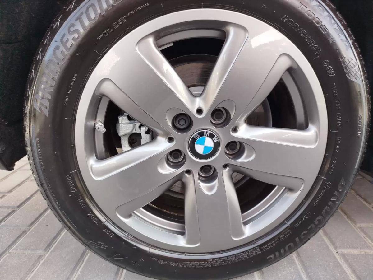 bmw-serie-1-2024-diesel-1496cc