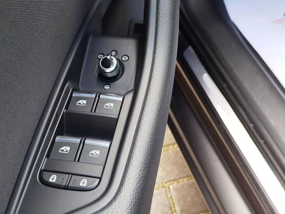 audi-a4-avant-2021-diesel-1968cc