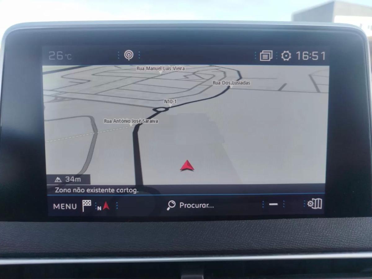 peugeot-5008-2020-diesel-1499cc