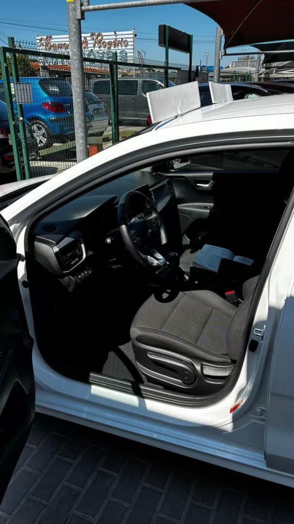 kia-rio-2021-gasolina-998cc