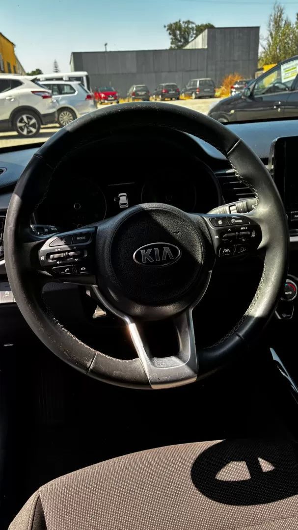 kia-rio-2021-gasolina-998cc