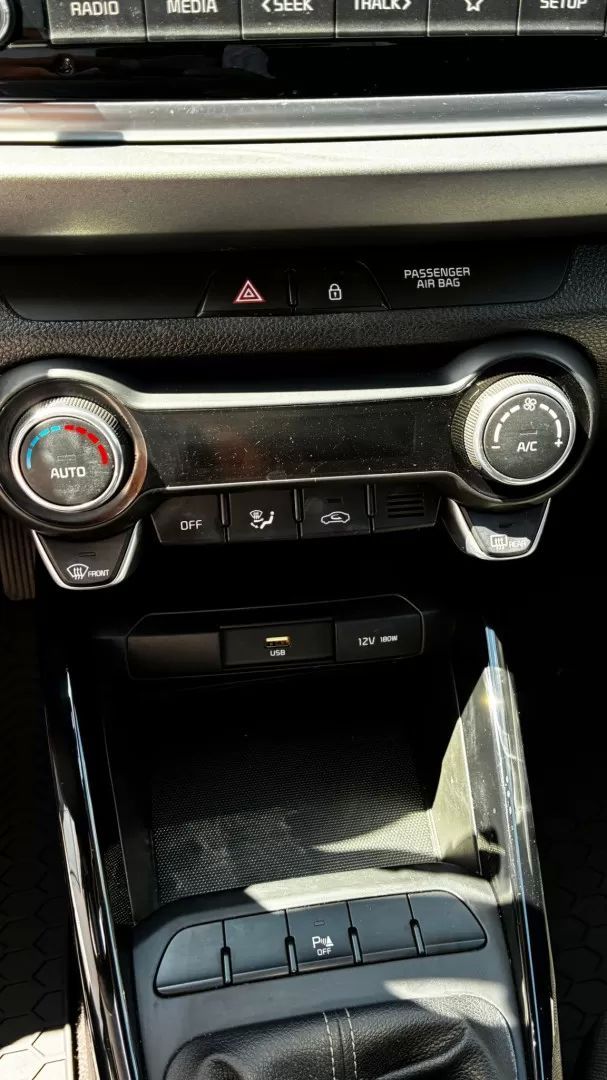kia-rio-2021-gasolina-998cc