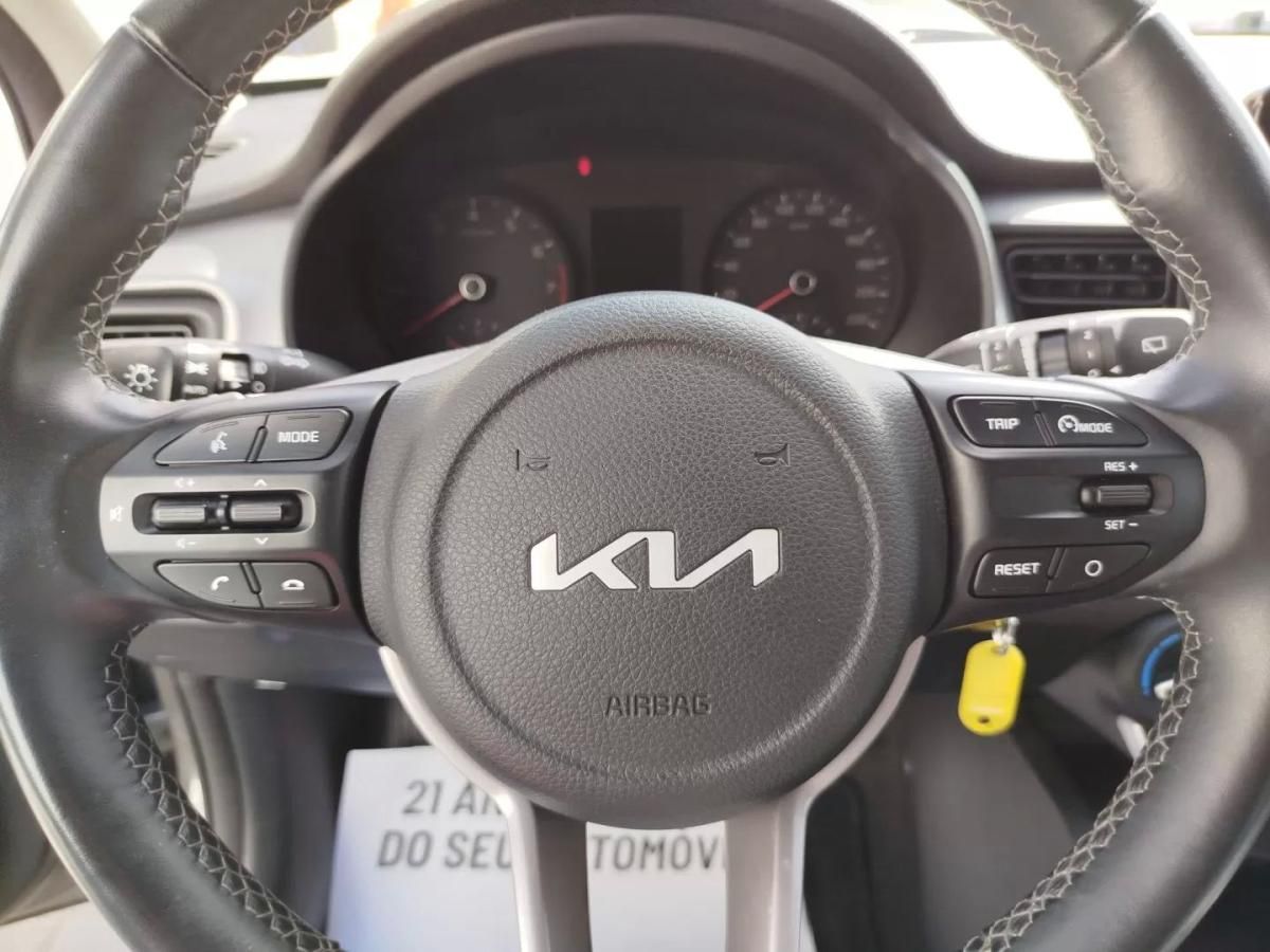 kia-stonic-2022-gasolina-1197cc
