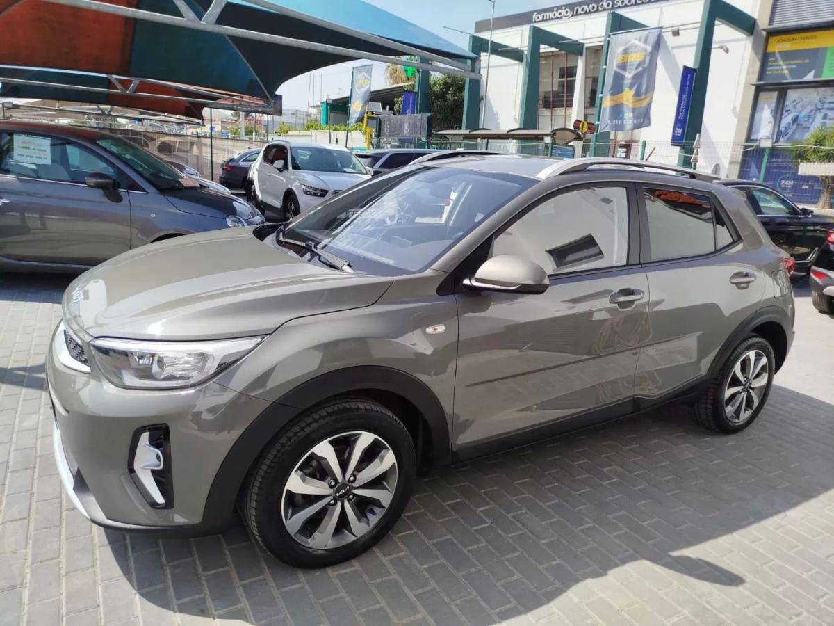 kia-stonic-2022-gasolina-1197cc