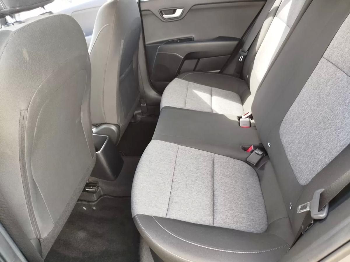 kia-stonic-2022-gasolina-1197cc