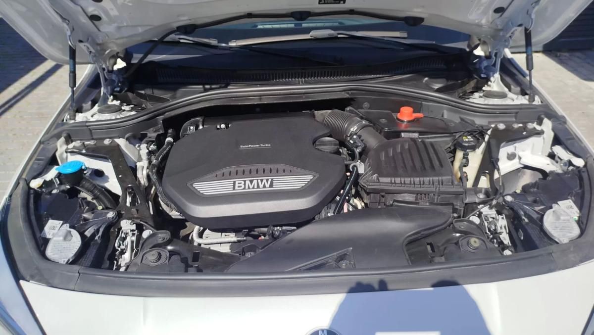 bmw-serie-1-2023-diesel-1496cc