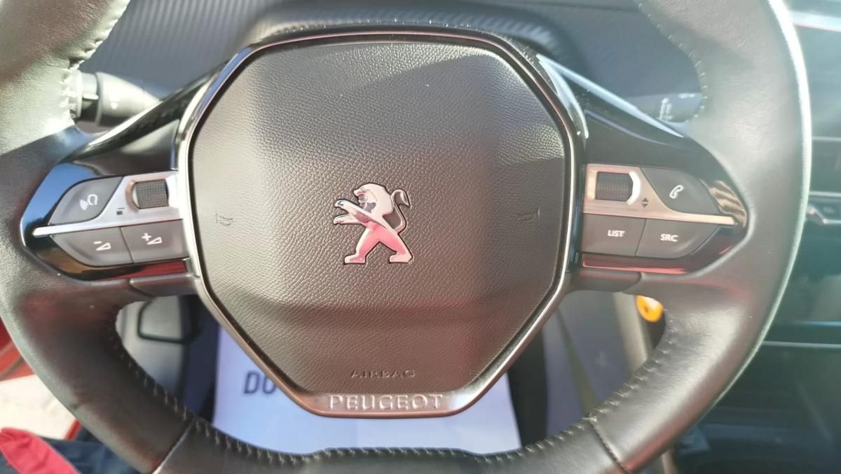 peugeot-208-2021-gasolina-1199cc