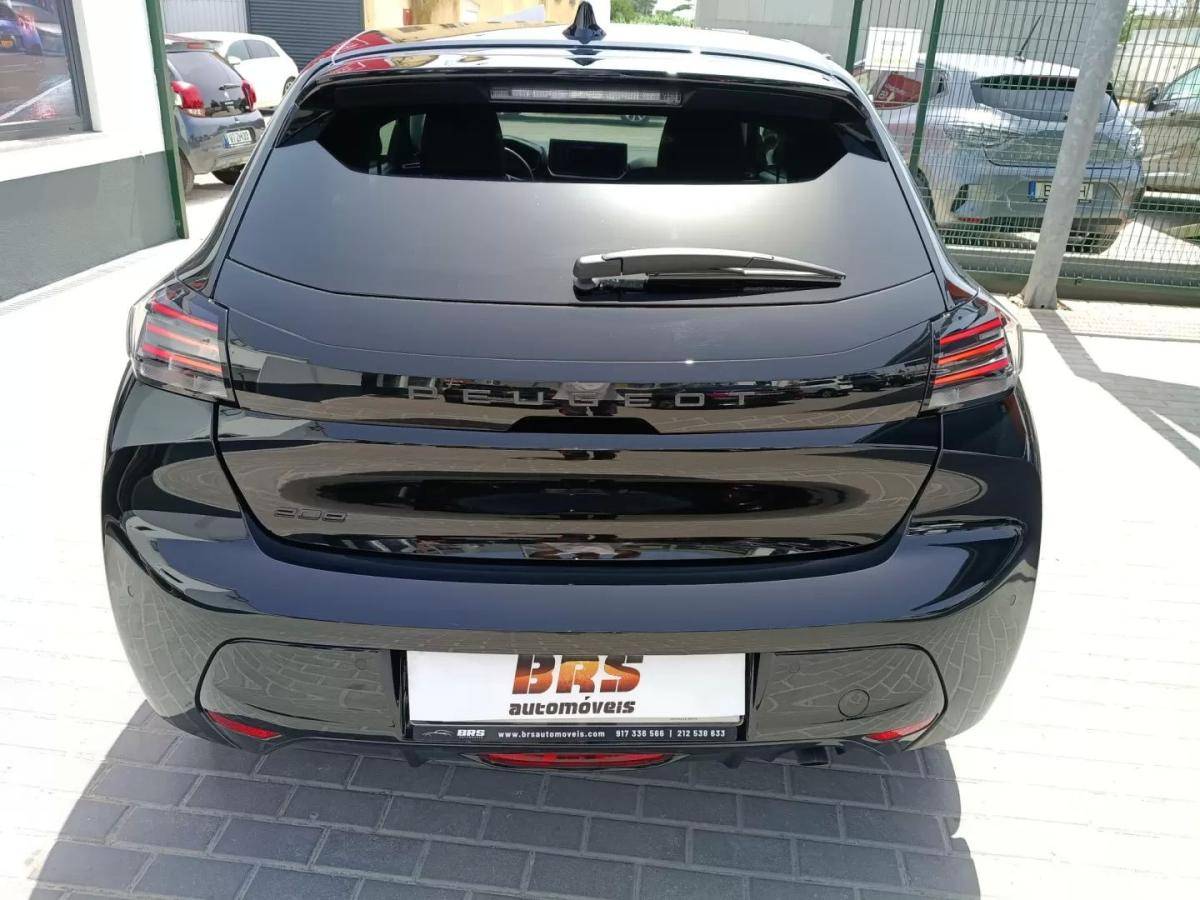 peugeot-208-2025-gasolina-1199cc