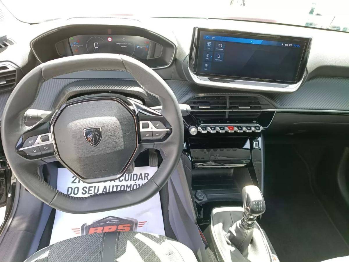 peugeot-208-2025-gasolina-1199cc