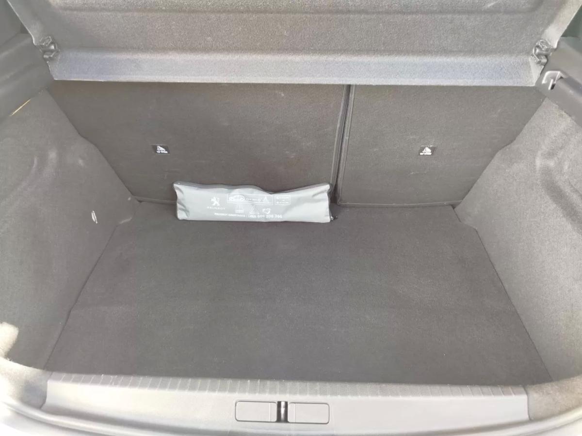 peugeot-208-2023-diesel-1499cc