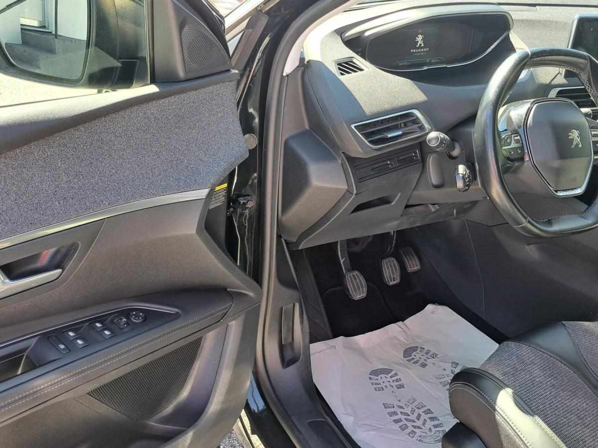 peugeot-5008-1-6-bluehdi-2017-diesel-1560cc