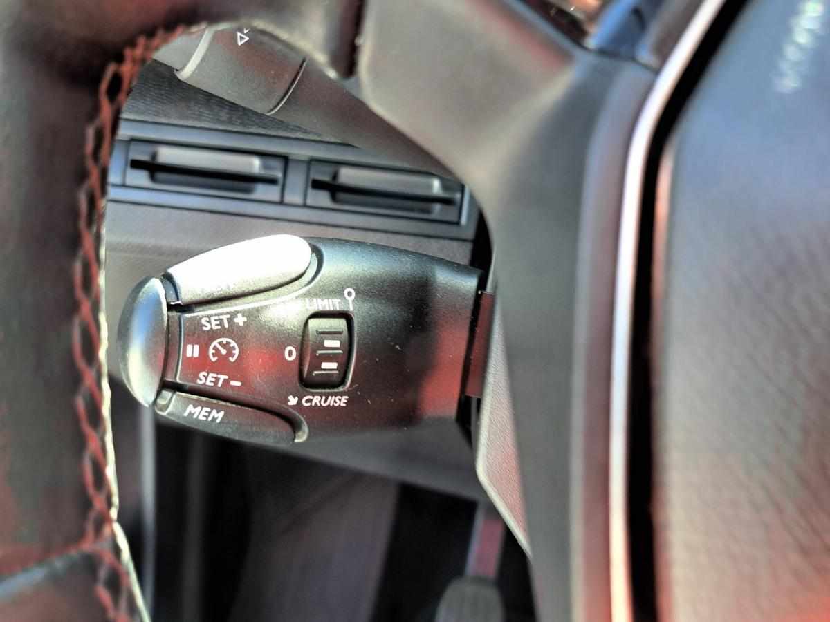 peugeot-5008-1-6-bluehdi-2017-diesel-1560cc