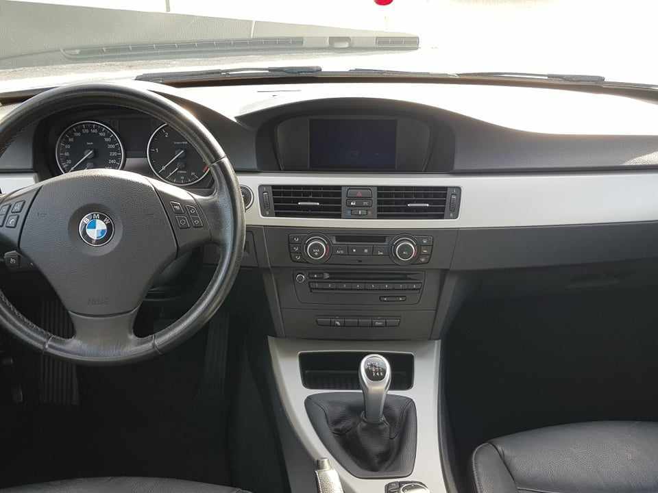 bmw-serie-3-318d-2011-diesel-1995cc