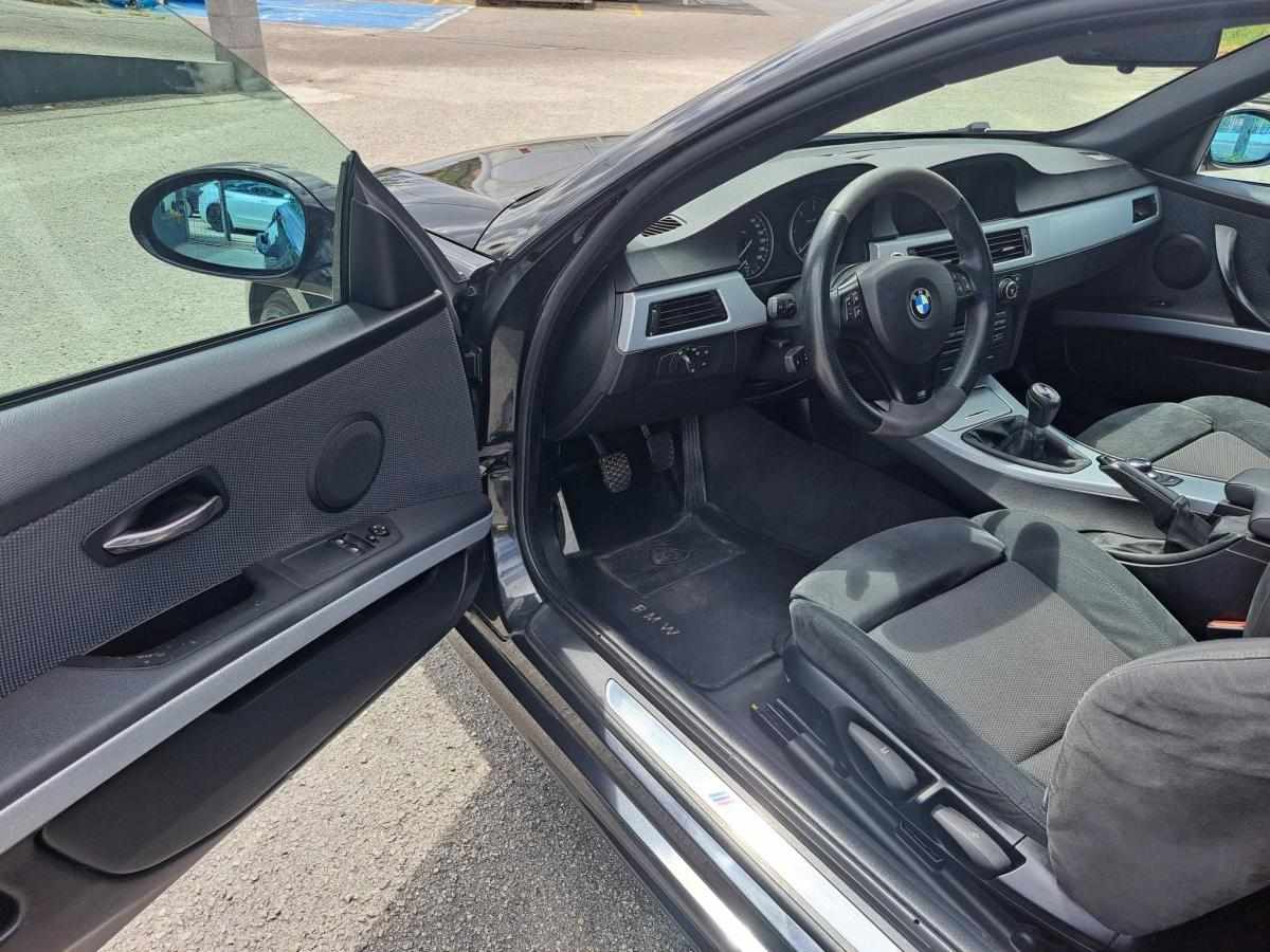 bmw-serie-3-320d-coupe-2008-diesel-1995cc