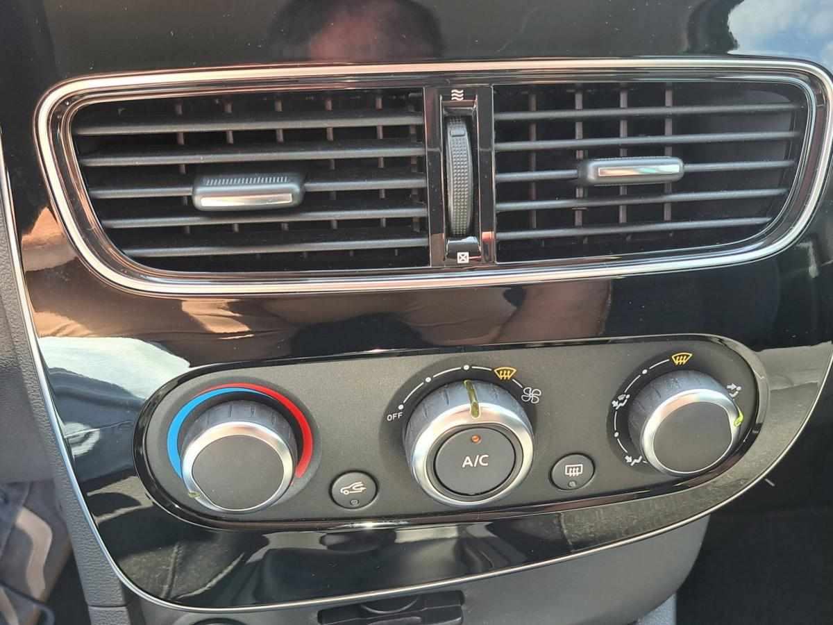 renault-clio-0-9-tce-2017-gasolina-898cc