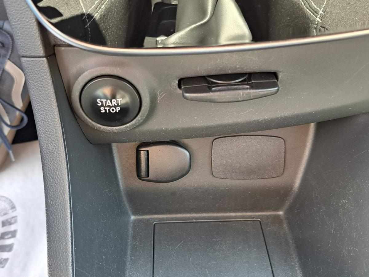 renault-clio-0-9-tce-2017-gasolina-898cc