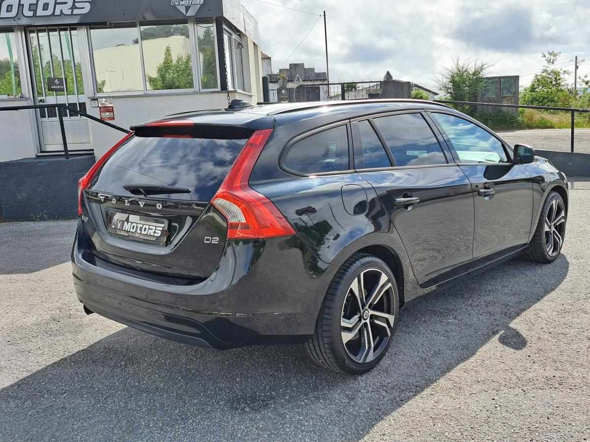 volvo-v60-1-6-d2-2013-diesel-1560cc