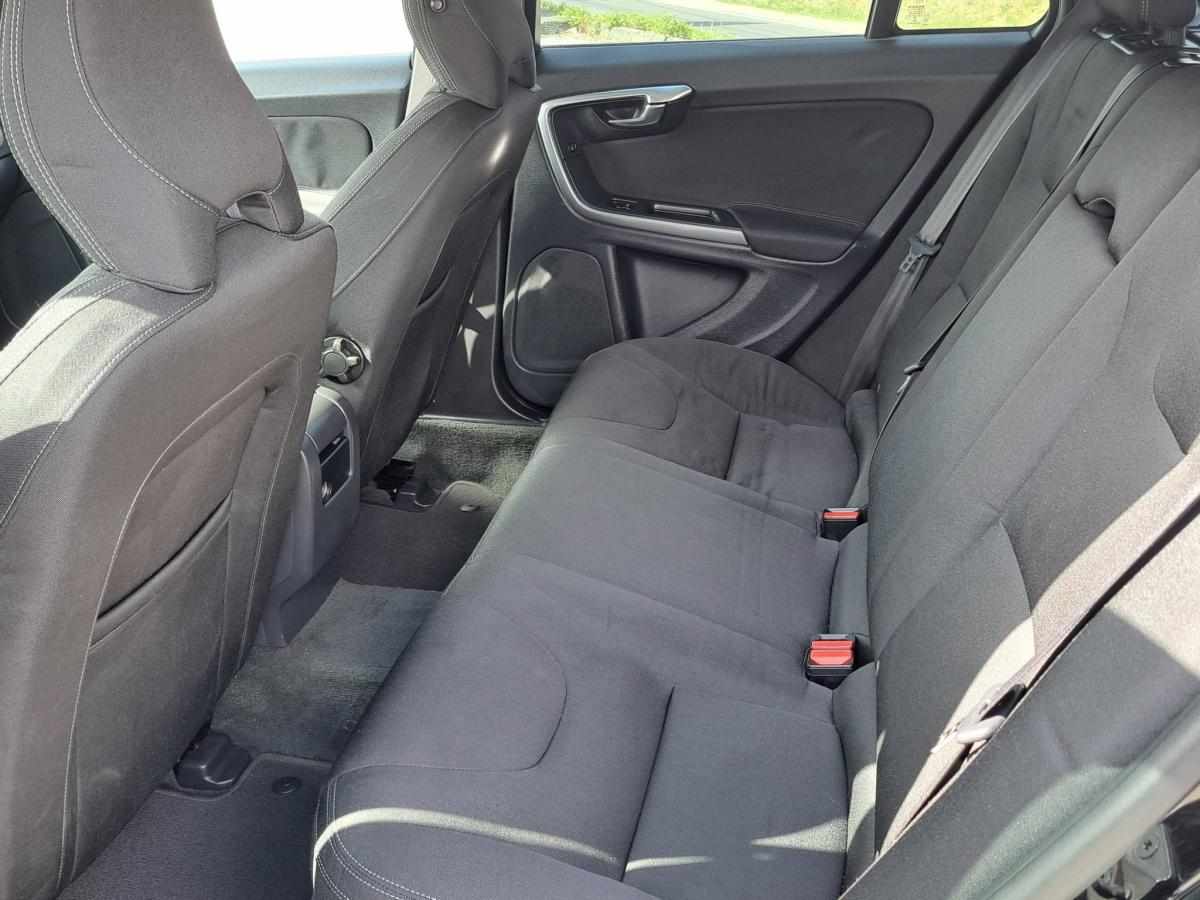 volvo-v60-1-6-d2-2013-diesel-1560cc
