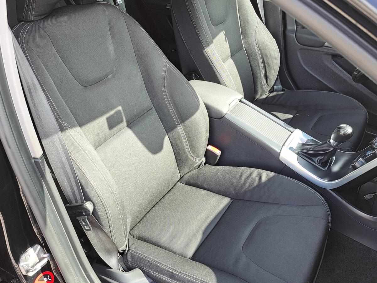 volvo-v60-1-6-d2-2013-diesel-1560cc