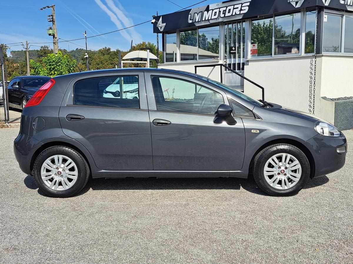 fiat-punto-1-2-2017-gasolina-1242cc